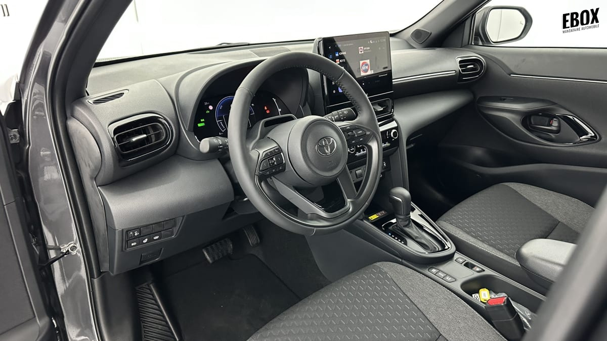 394835_p2 - TOYOTA - YARIS CROSS - 2026 - photo 5