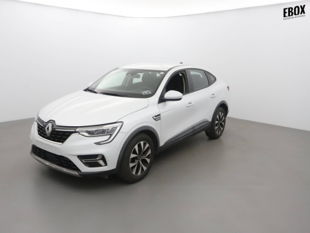 73894_p51 - RENAULT - ARKANA - 2023