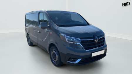 385681_p2 - RENAULT - TRAFIC - 2026
