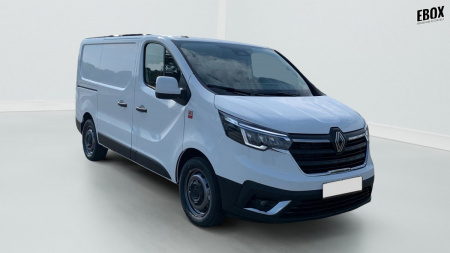 385682_p2 - RENAULT - TRAFIC - 2026