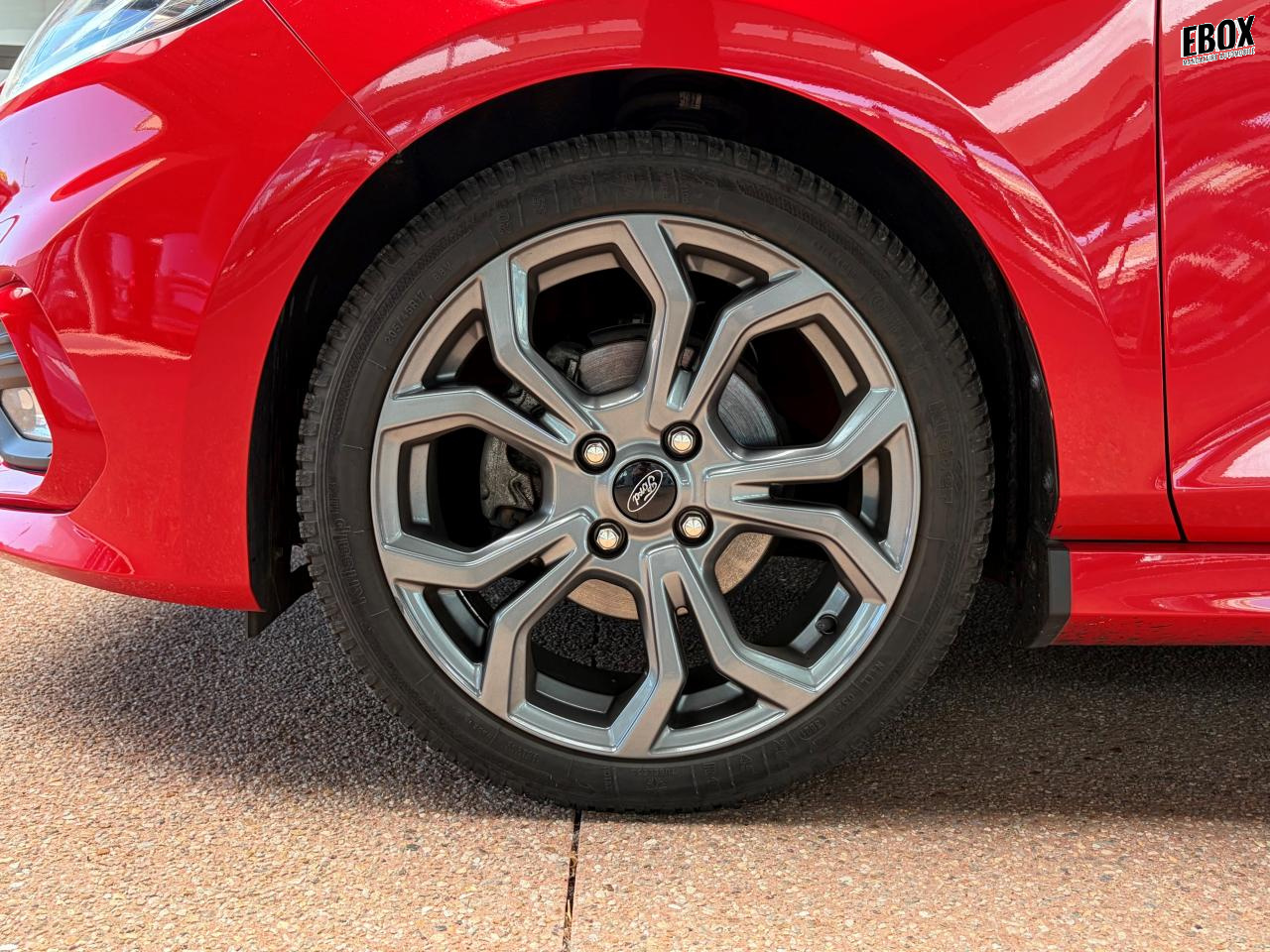 0679-0003604_p68 - FORD - FIESTA - 2020 - photo 19