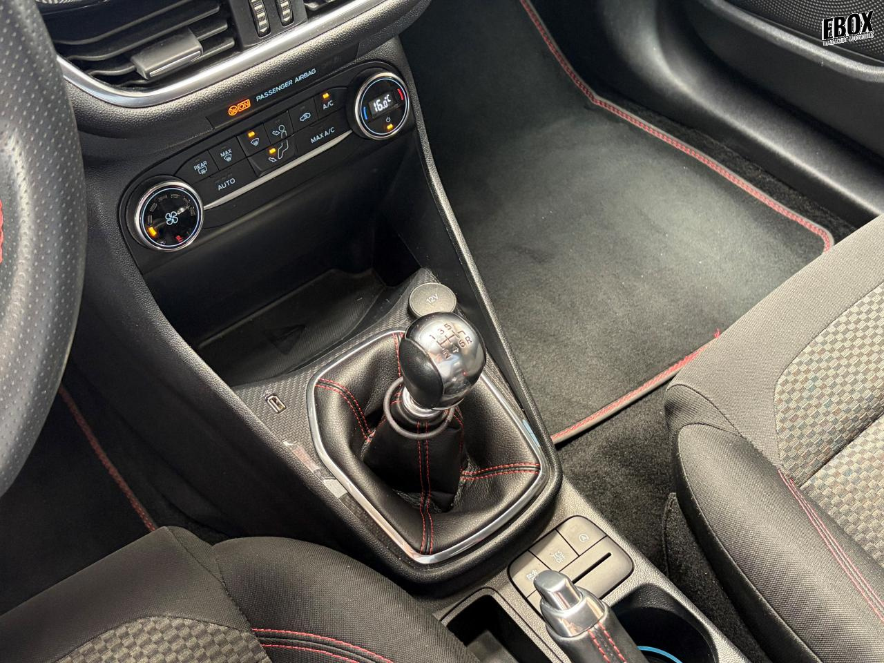 0679-0003604_p68 - FORD - FIESTA - 2020 - photo 16