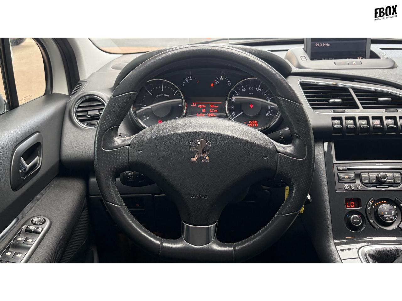 0679-0003610_p68 - PEUGEOT - 3008 - 2010 - photo 10