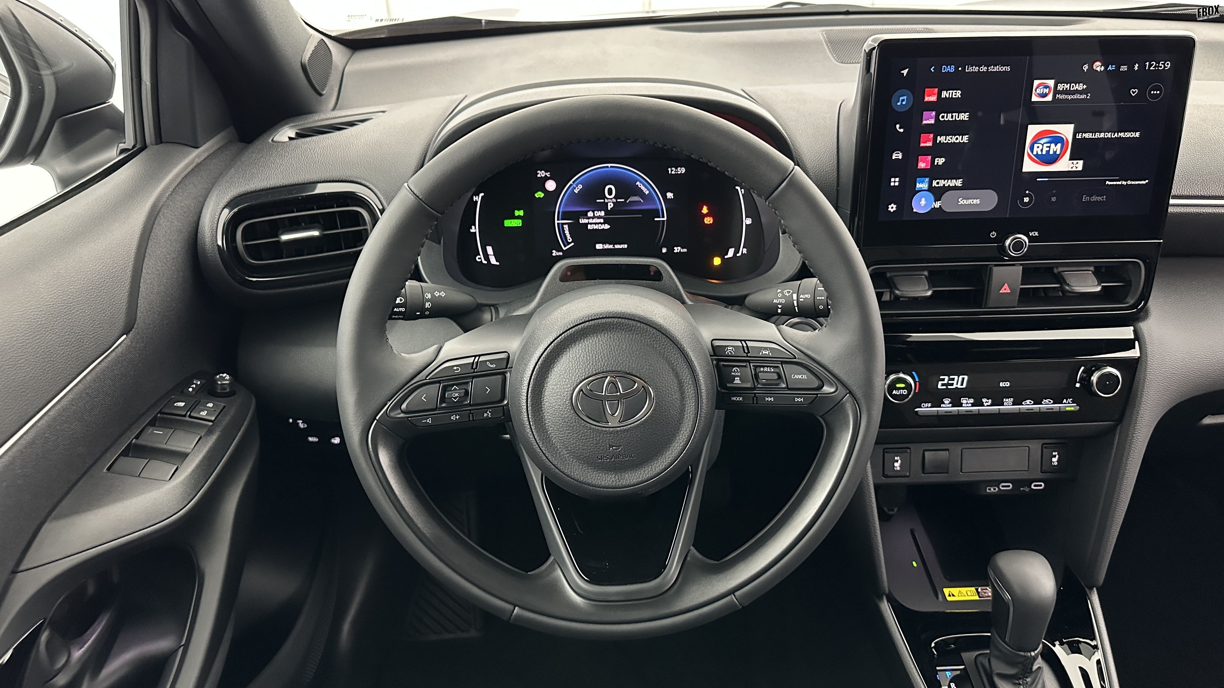 GLI00036696_p53 - TOYOTA - YARIS CROSS - 2026 - photo 14