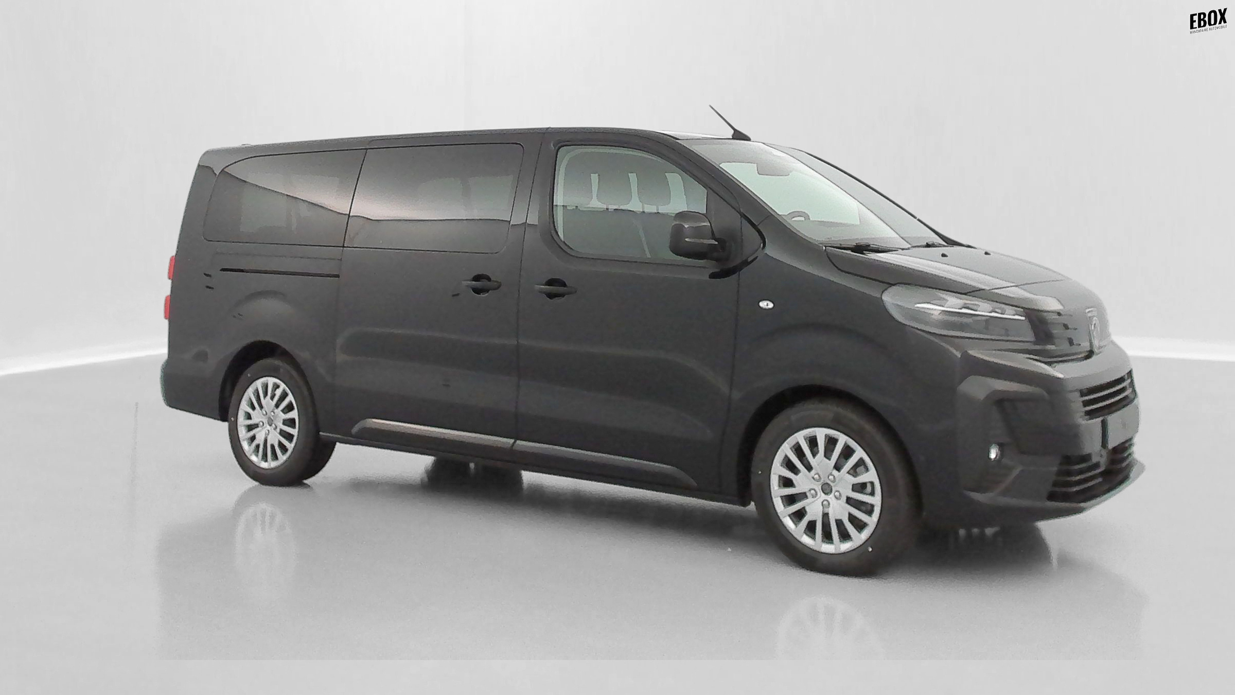 GLI00040547_p53 - PEUGEOT - TRAVELLER - 2026 - photo 28