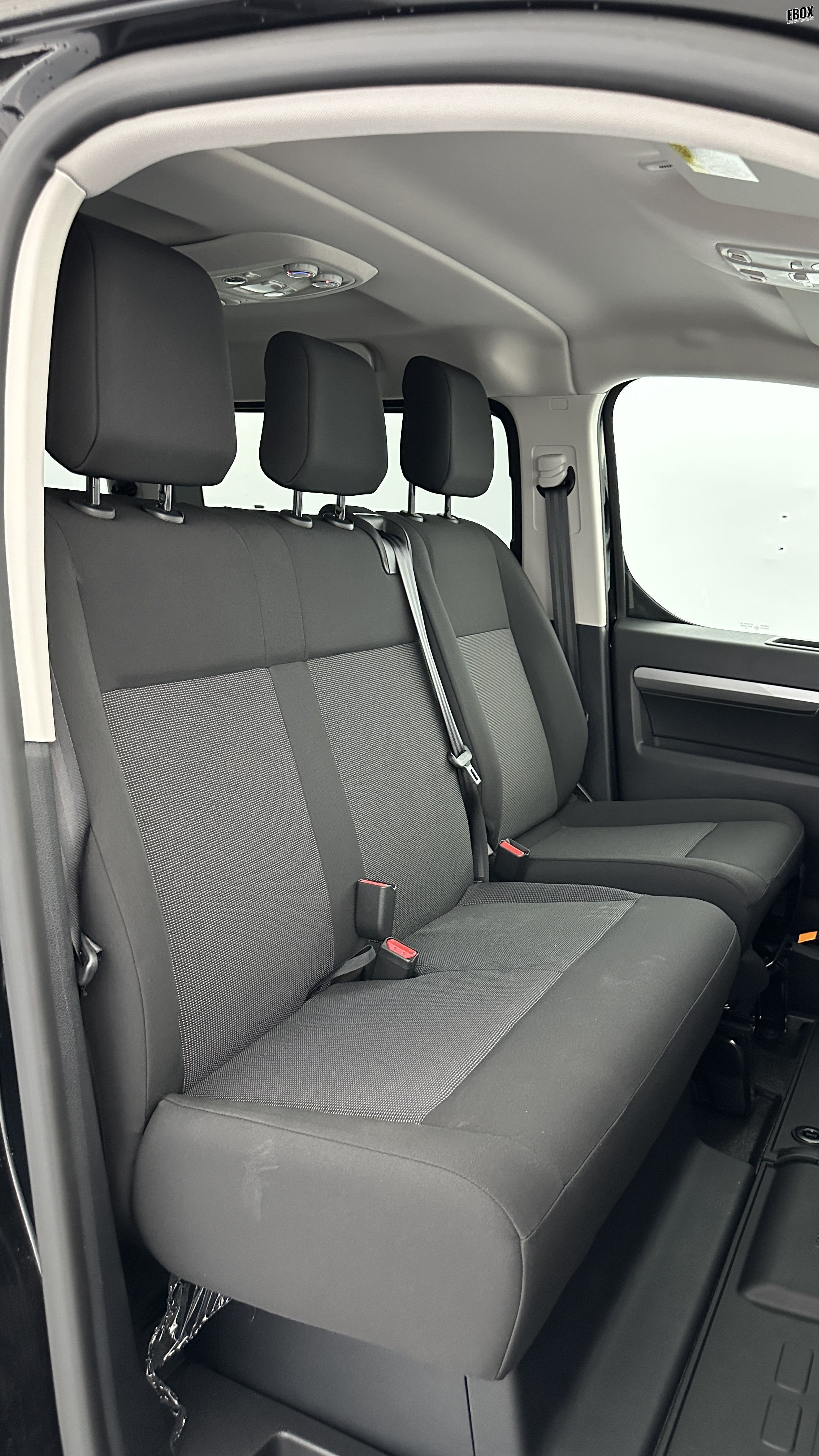 GLI00040546_p53 - PEUGEOT - TRAVELLER - 2026 - photo 15