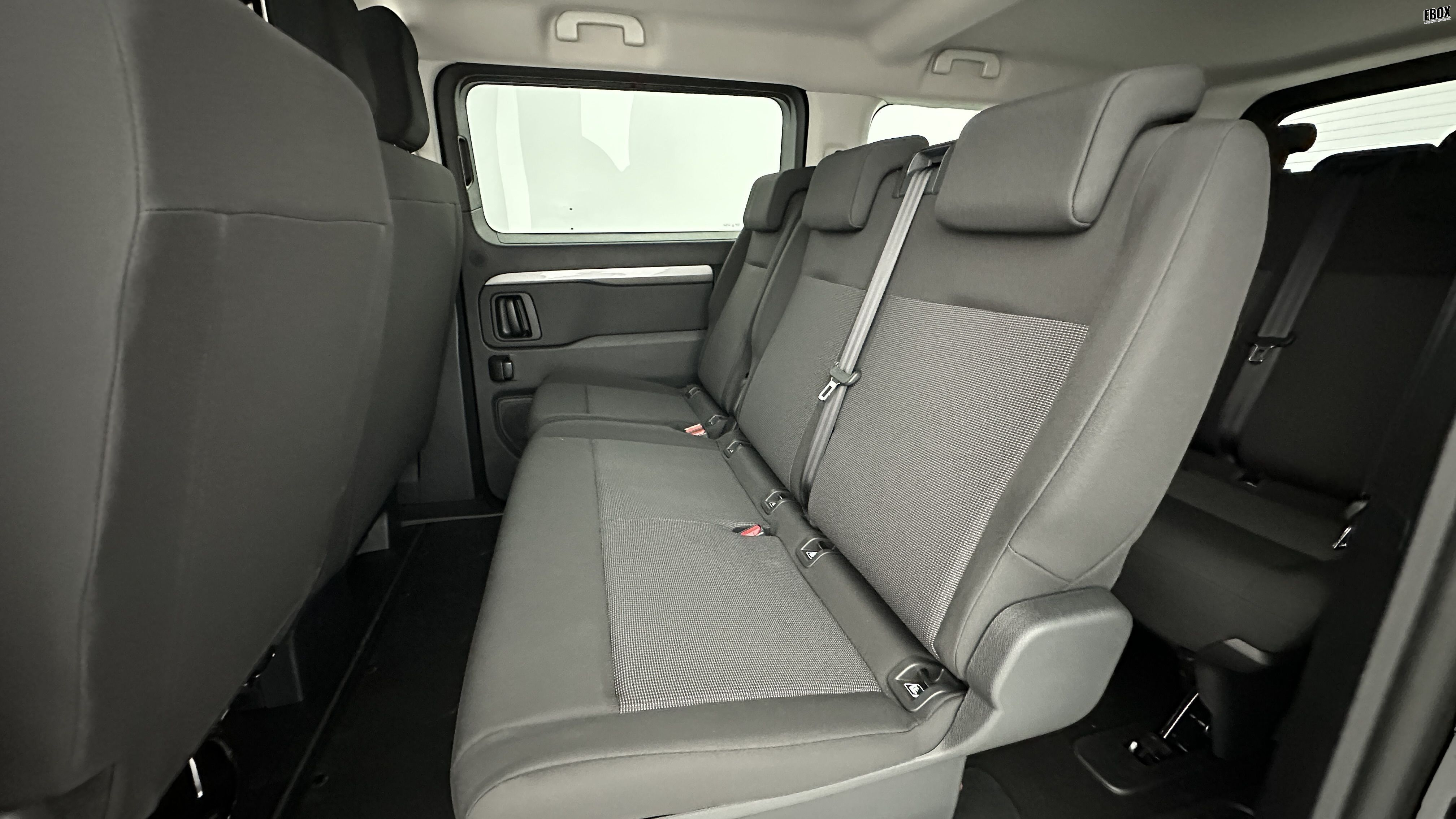 GLI00040545_p53 - PEUGEOT - TRAVELLER - 2026 - photo 8
