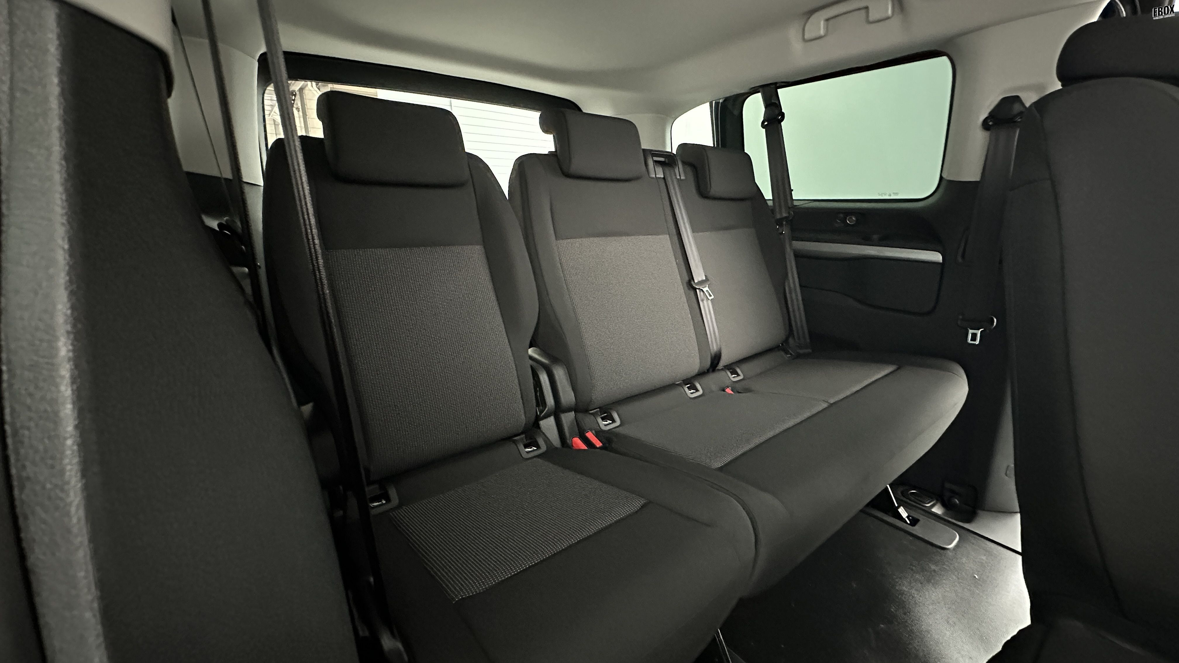 GLI00040545_p53 - PEUGEOT - TRAVELLER - 2026 - photo 10