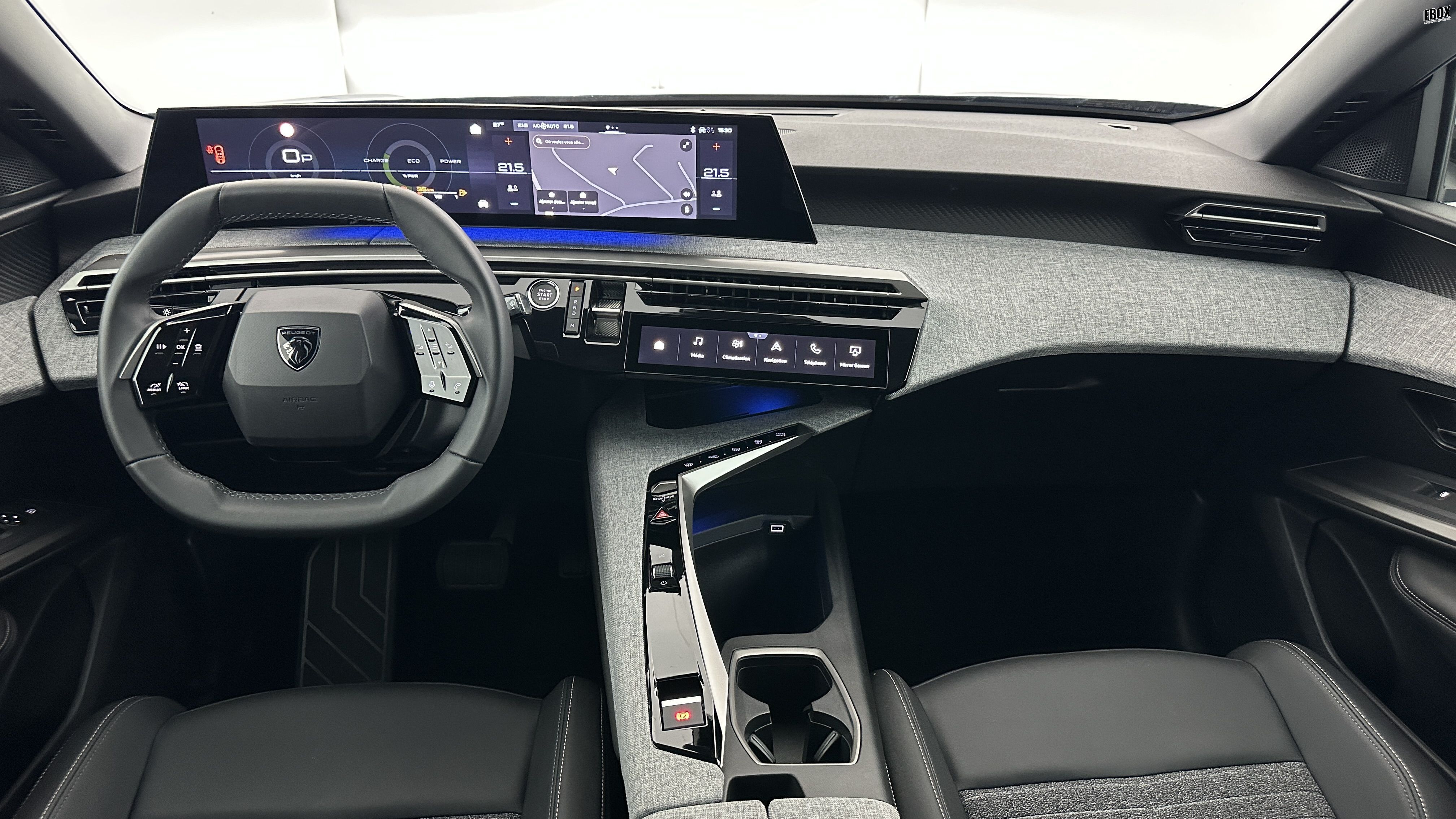 GLI00036217_p53 - PEUGEOT - 5008 - 2025 - photo 7