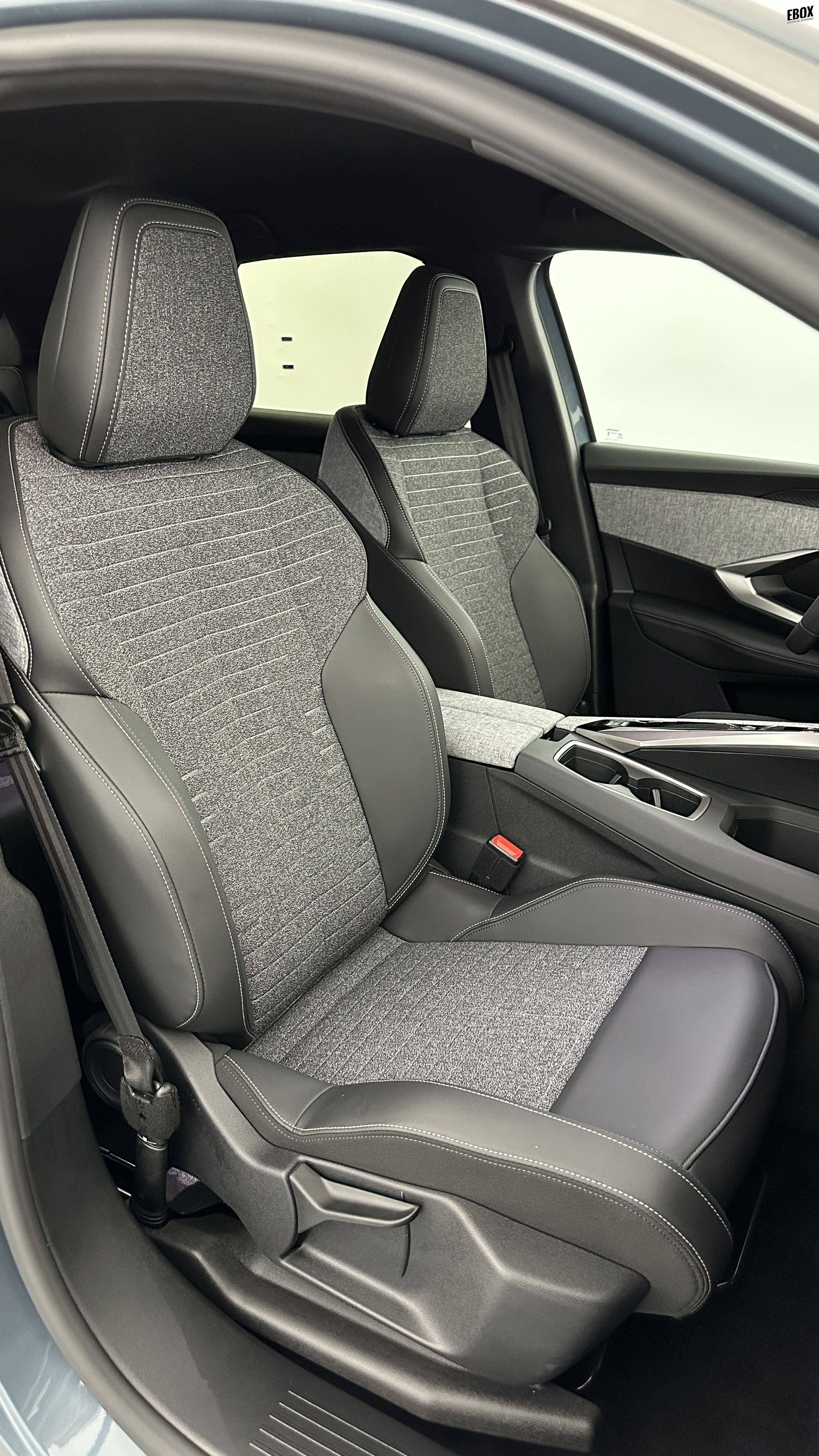 GLI00036172_p53 - PEUGEOT - 3008 - 2025 - photo 18