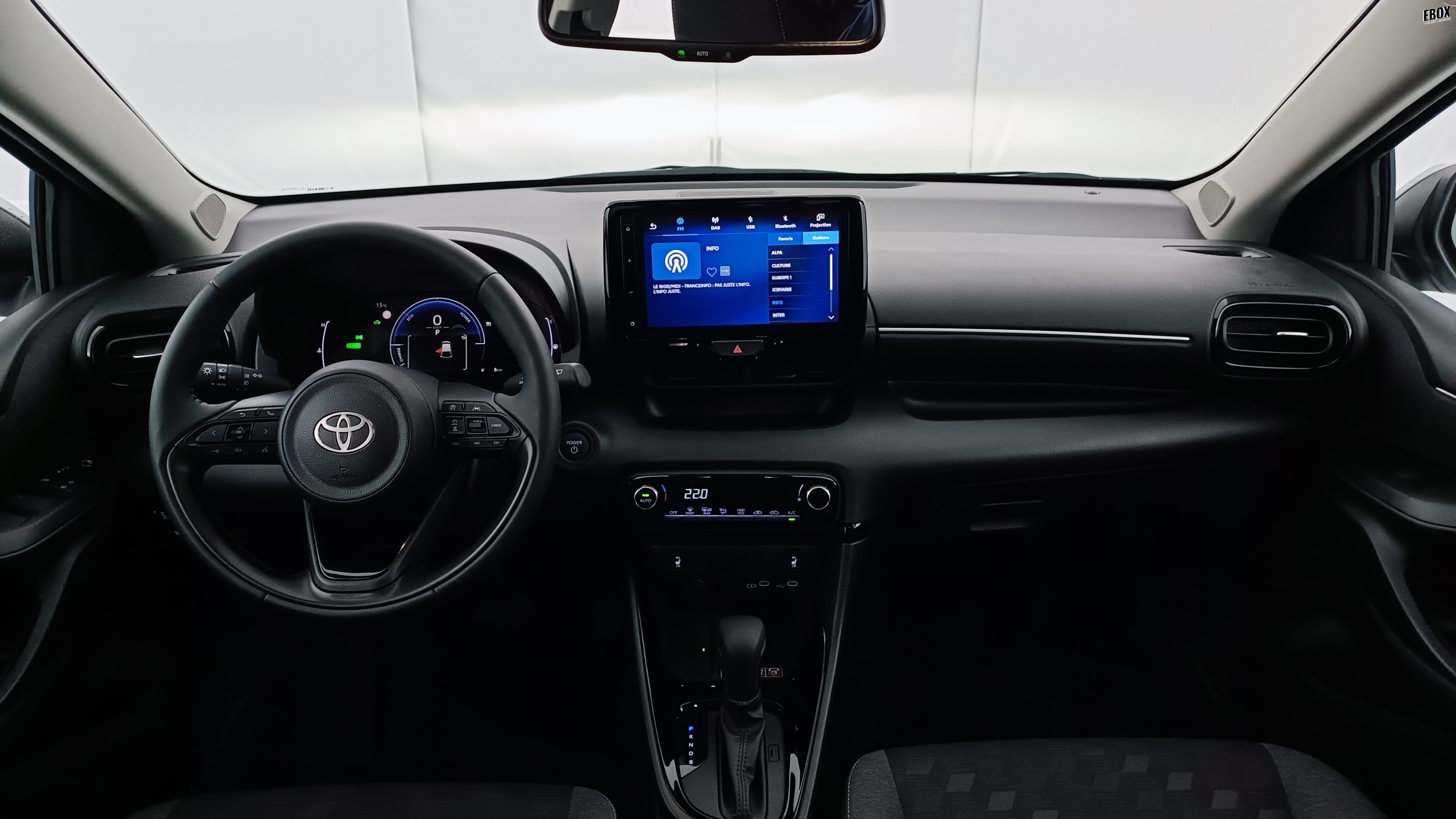 GLI00035393_p53 - TOYOTA - YARIS - 2025 - photo 7