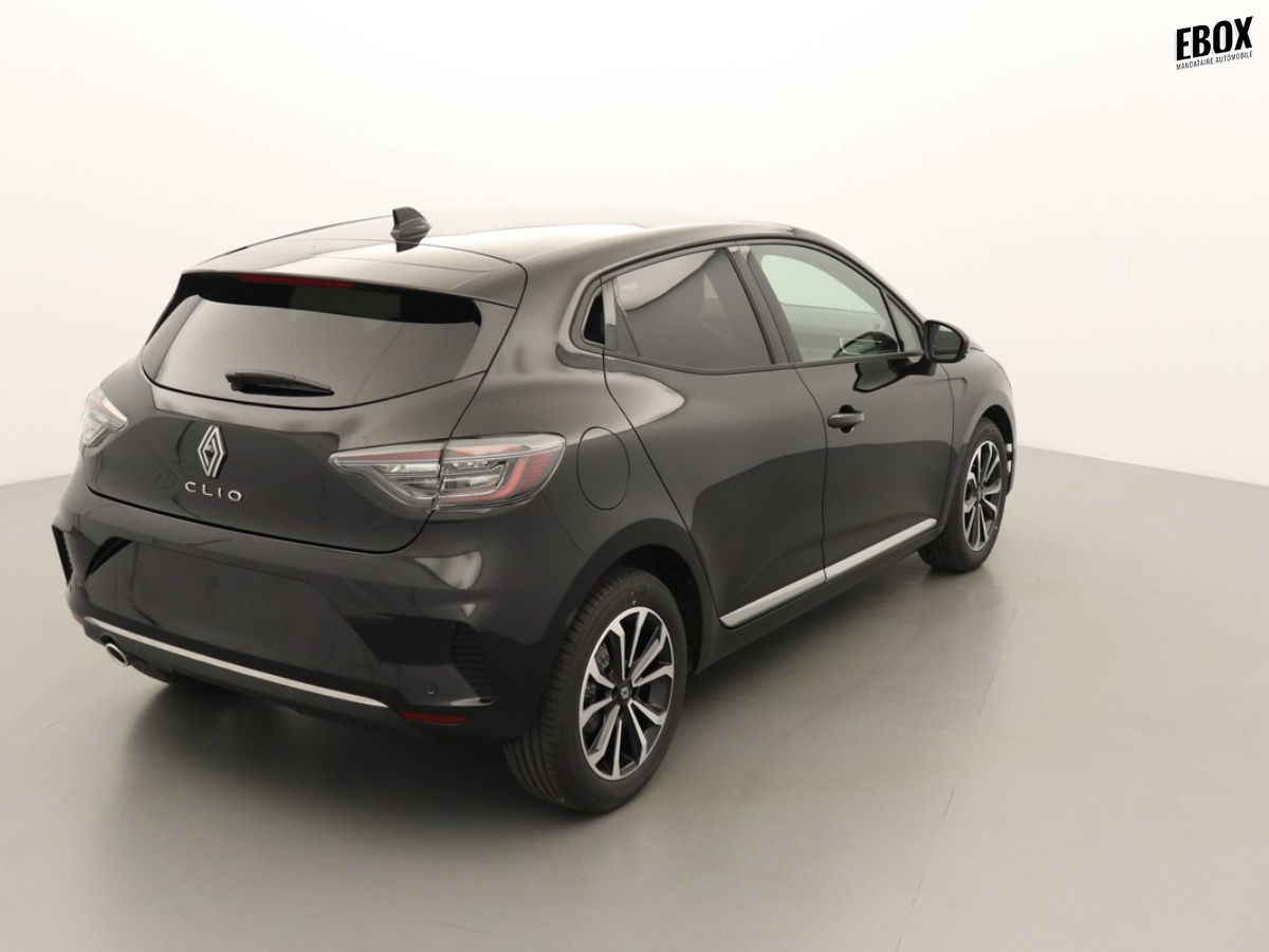 N201130_p3 - RENAULT - CLIO 5 - 2024 - photo 2