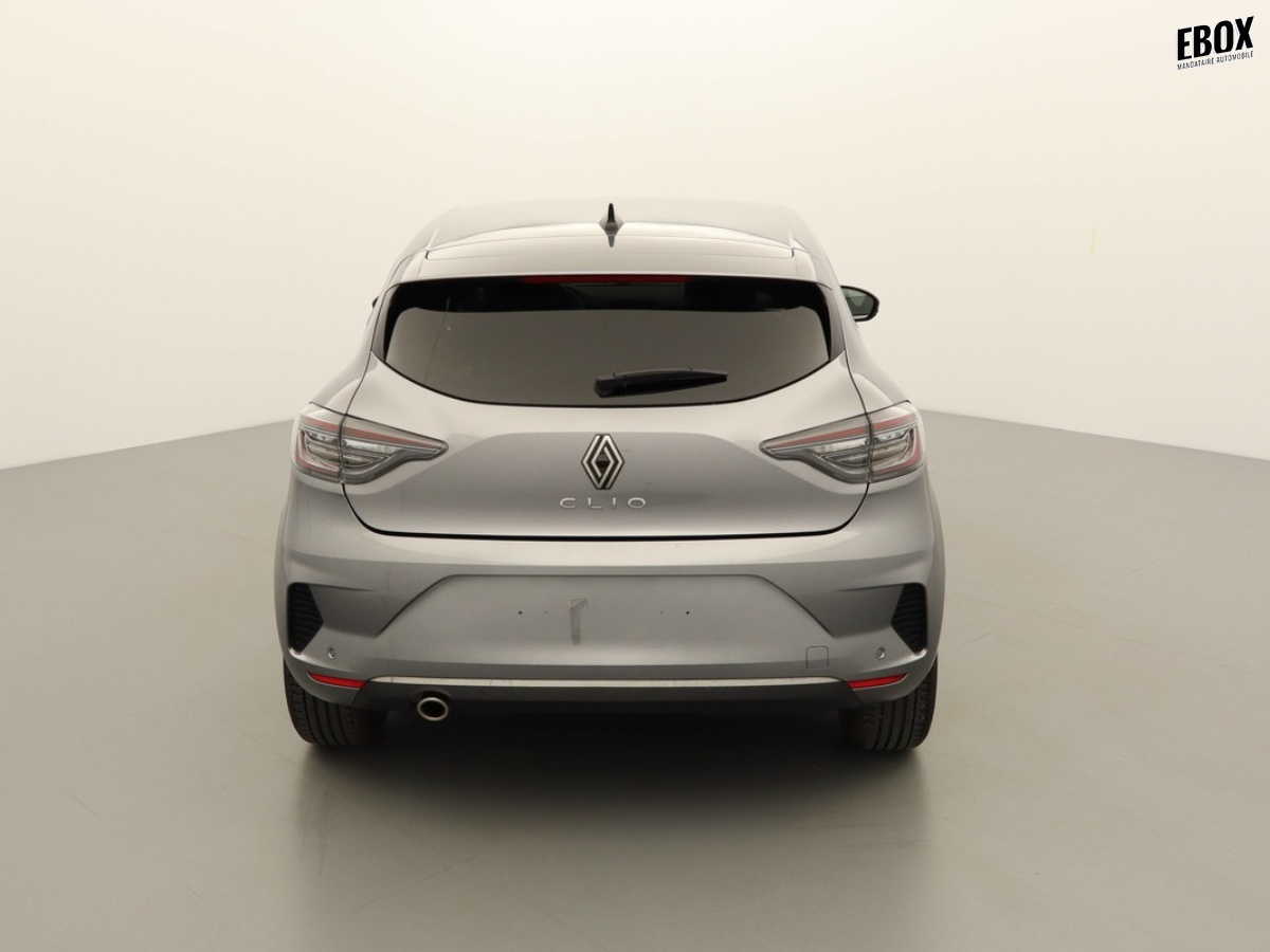 O203005_p3 - RENAULT - CLIO 5 - 2025 - photo 5