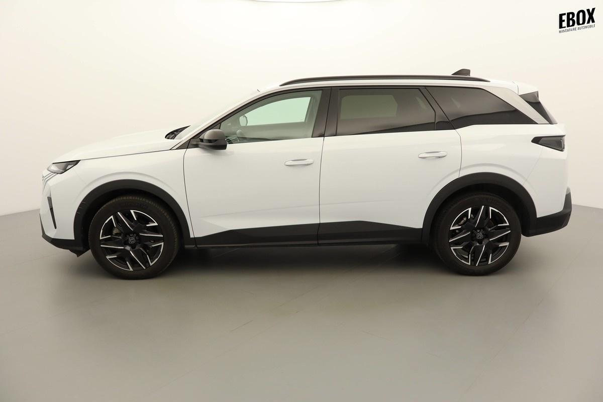 O203307_p3 - PEUGEOT - 5008 - 2023 - photo 4