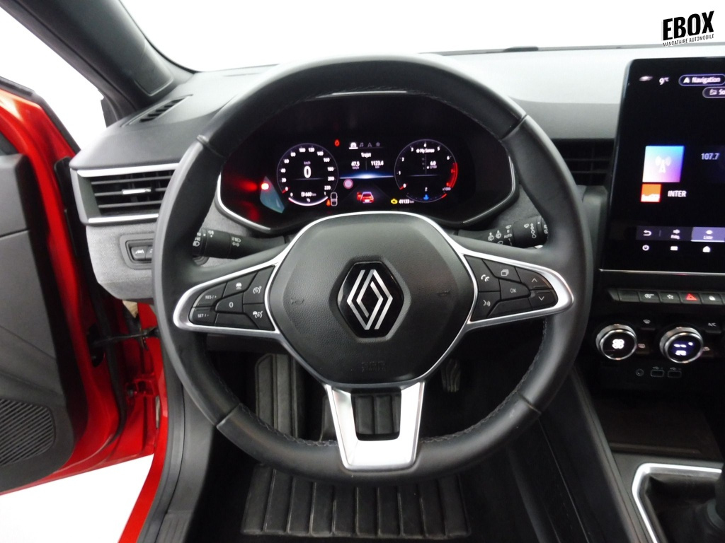 72409_p51 - RENAULT - CLIO - 2024 - photo 17