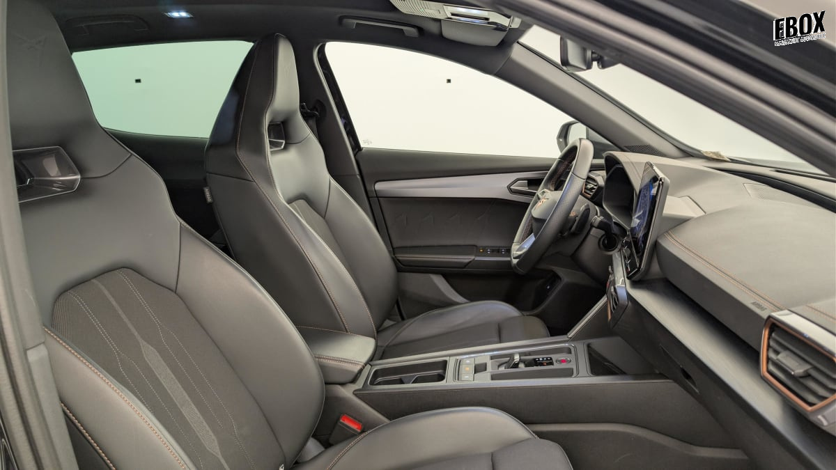 388588_p2 - CUPRA - FORMENTOR - 2024 - photo 9