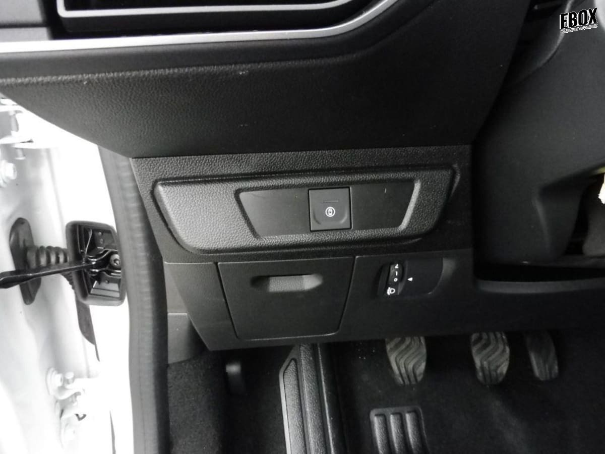 370004_p2 - DACIA - JOGGER - 2025 - photo 8