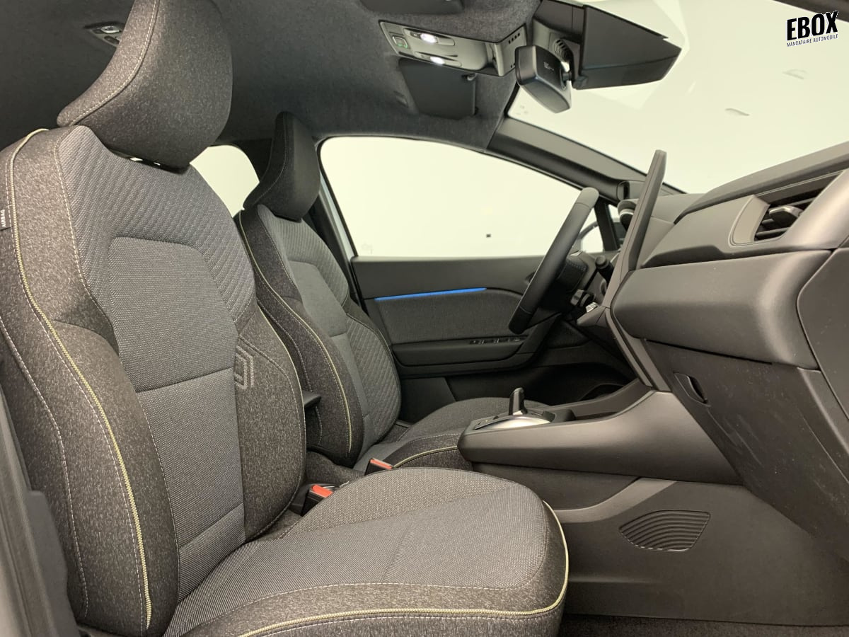 386040_p2 - RENAULT - CAPTUR - 2026 - photo 9