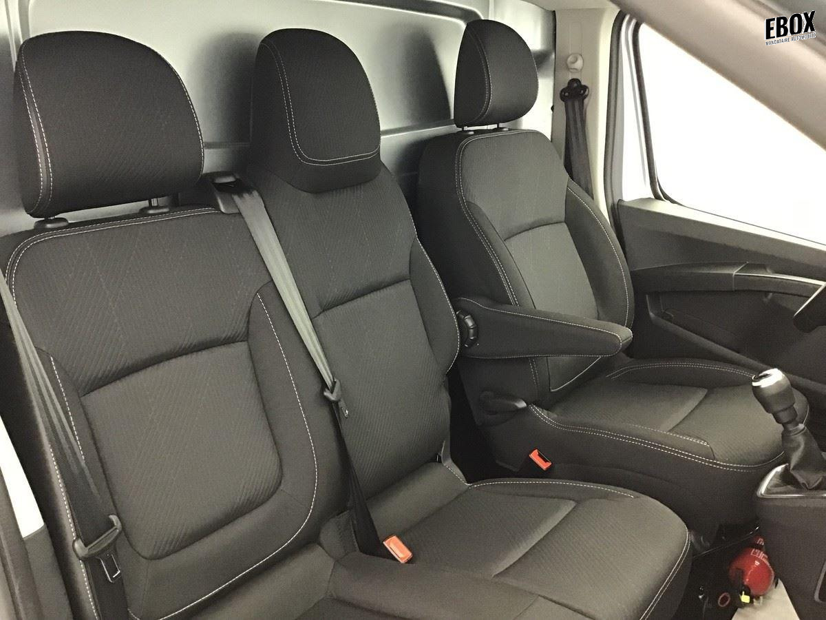 394511_p2 - RENAULT - TRAFIC - 2026 - photo 6