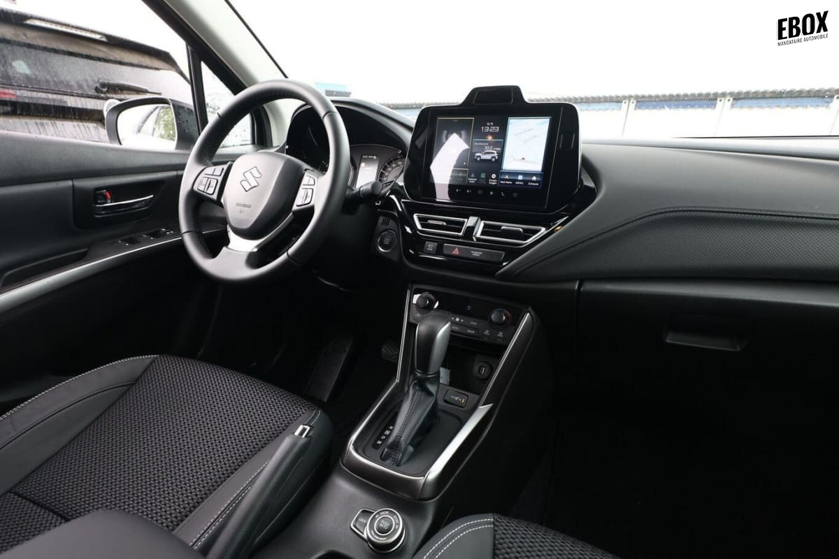 388833_p2 - SUZUKI - S CROSS - 2026 - photo 9