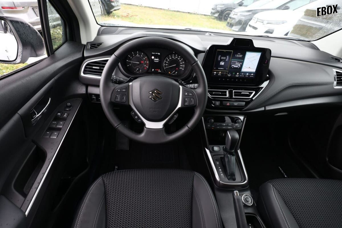 388833_p2 - SUZUKI - S CROSS - 2026 - photo 7