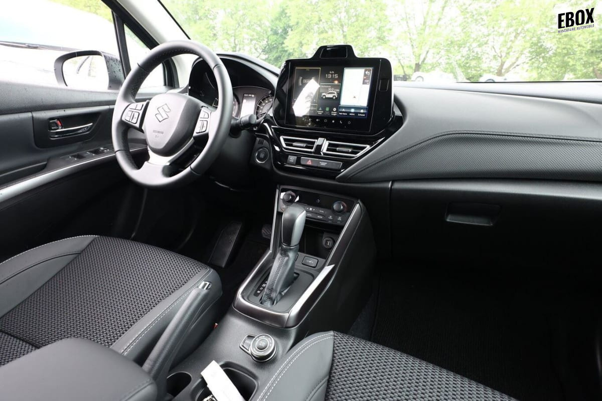 396046_p2 - SUZUKI - S CROSS - 2026 - photo 9