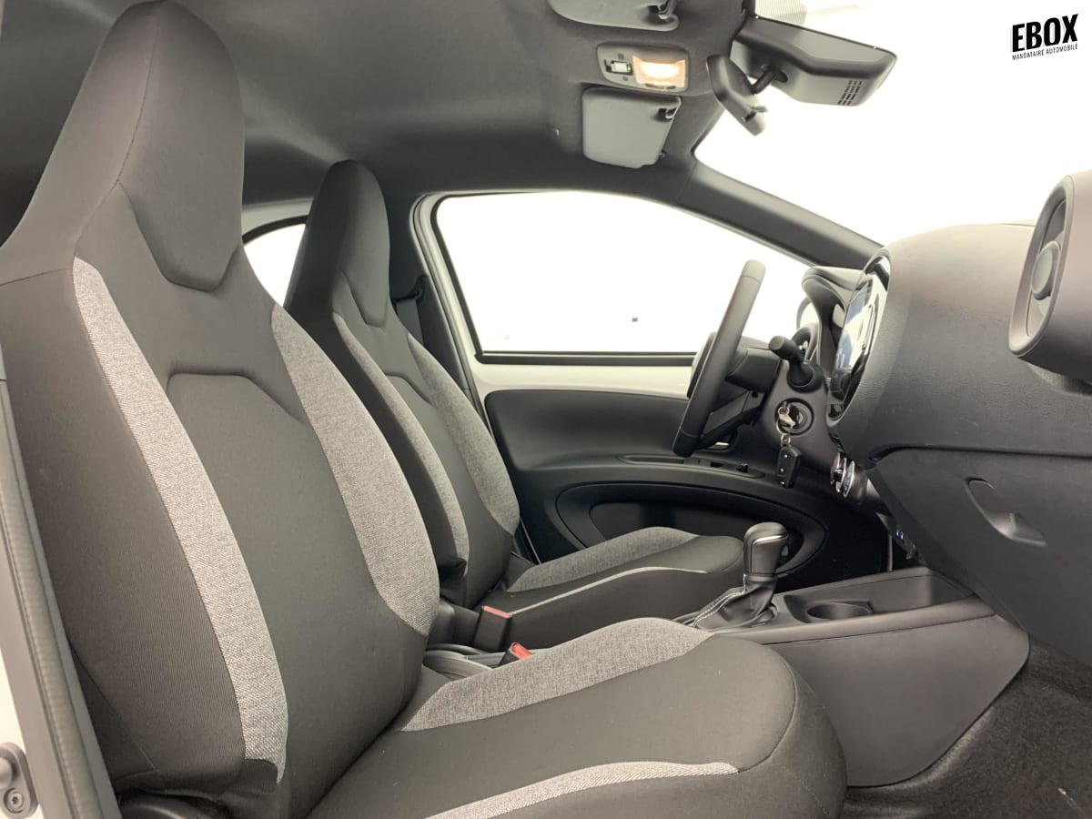 396283_p2 - TOYOTA - AYGO X - 2025 - photo 9