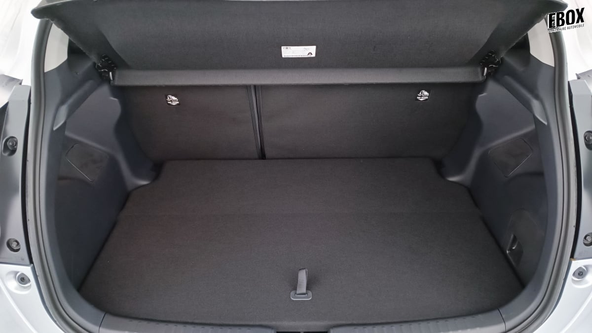 390734_p2 - TOYOTA - YARIS - 2026 - photo 10