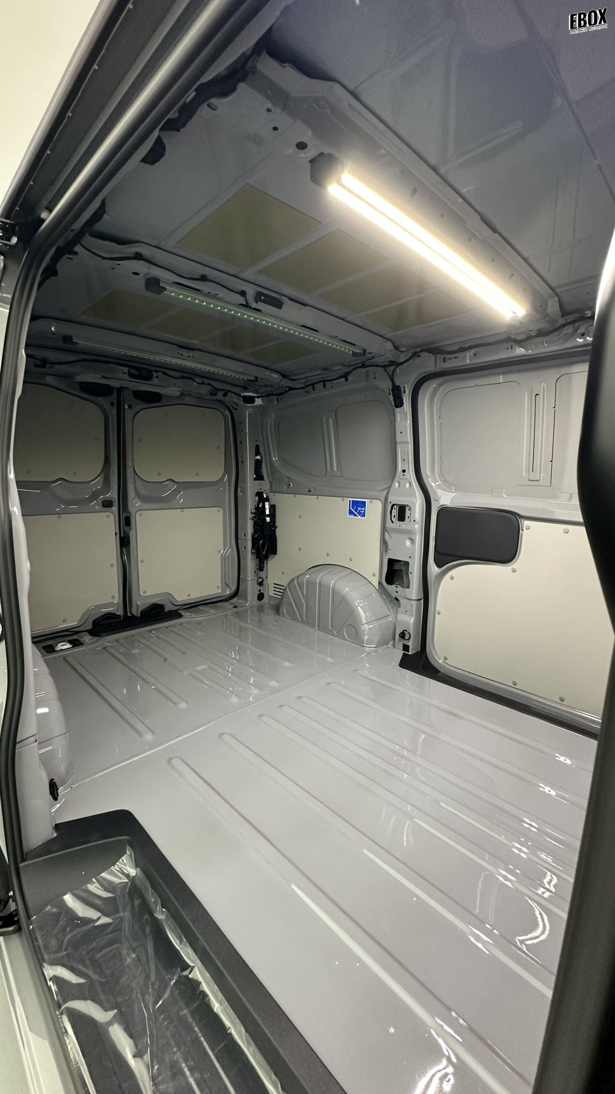 395295_p2 - VOLKSWAGEN - TRANSPORTER - 2026 - photo 8