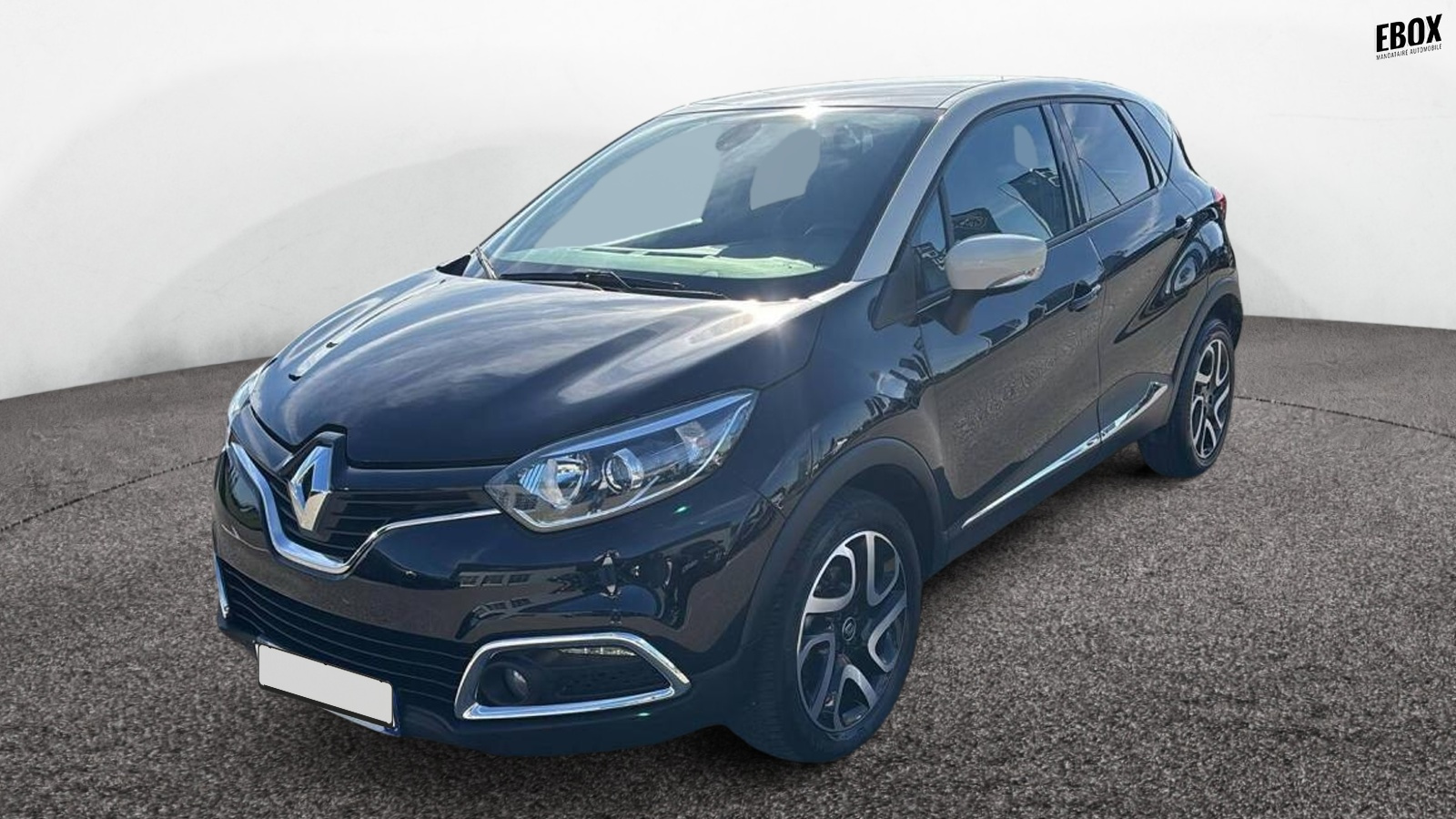 227654_p28 - RENAULT - CAPTUR - 2017 - photo 1