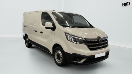 399575_p2 - RENAULT - TRAFIC - 2026