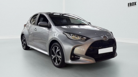 400939_p2 - TOYOTA - YARIS - 2026
