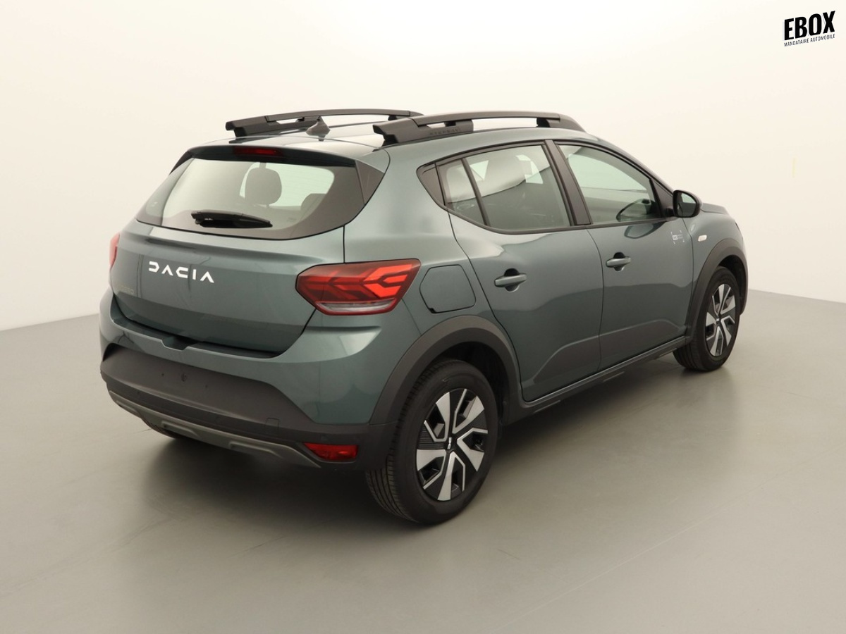 O203430_p3 - DACIA - SANDERO - 2025 - photo 2