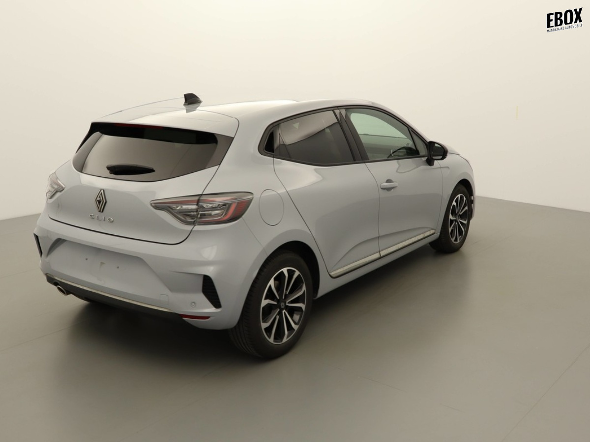 O203435_p3 - RENAULT - CLIO 5 - 2025 - photo 2
