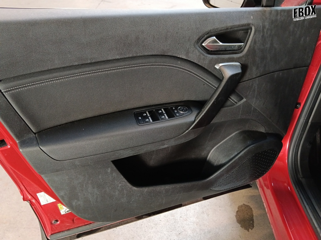 71633_p51 - RENAULT - CAPTUR - 2024 - photo 11