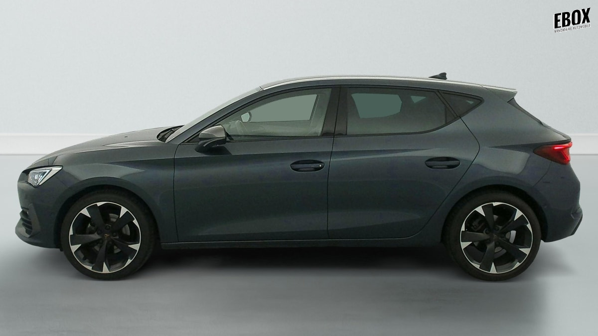 386612_p2 - CUPRA - LEON - 2023 - photo 4