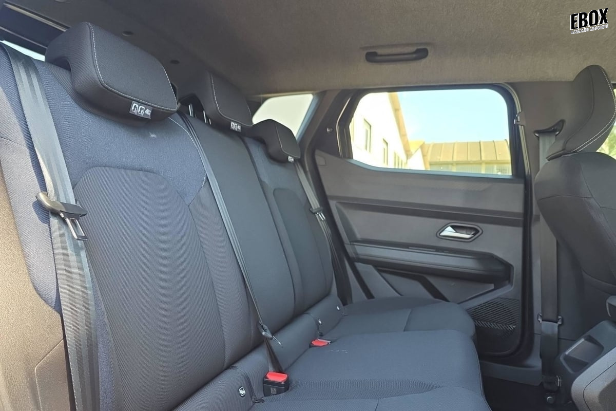 386387_p2 - DACIA - DUSTER - 2025 - photo 10