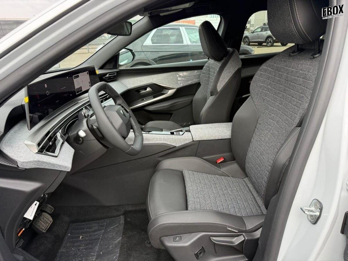 400530_p2 - PEUGEOT - 5008 - 2026 - photo 9