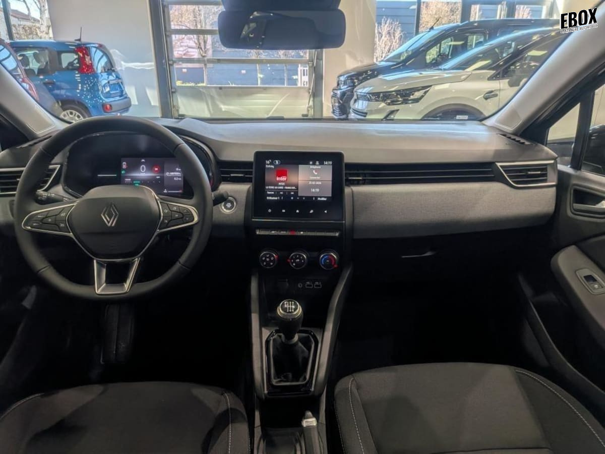 398205_p2 - RENAULT - CLIO 5 - 2025 - photo 9