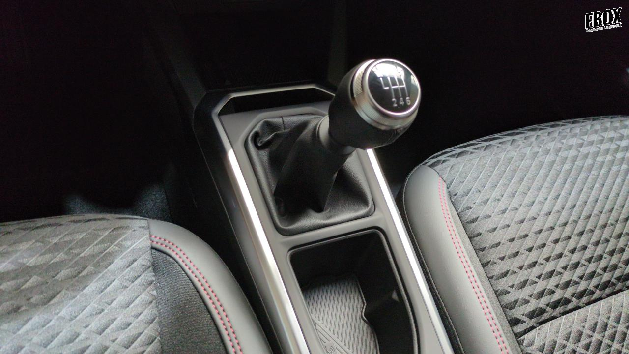 48523_p28 - RENAULT - CLIO 6 - 2026 - photo 19