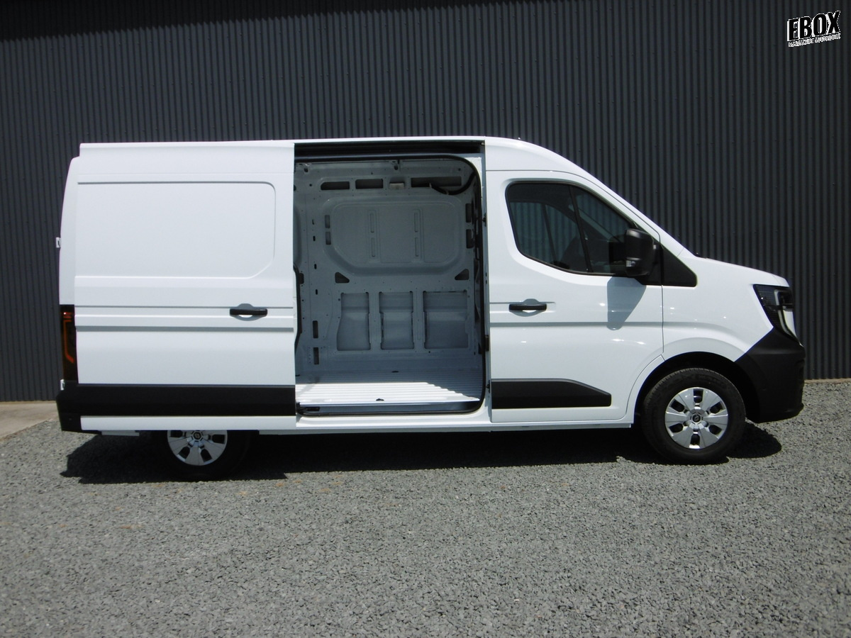 N203145_p3 - RENAULT - MASTER 4 FGN 3T5 L2H2 - 2026 - photo 4
