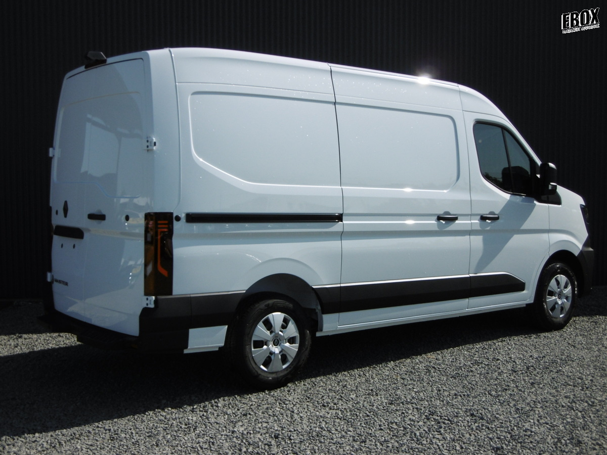 N203144_p3 - RENAULT - MASTER 4 FGN 3T5 L2H2 - 2026 - photo 2