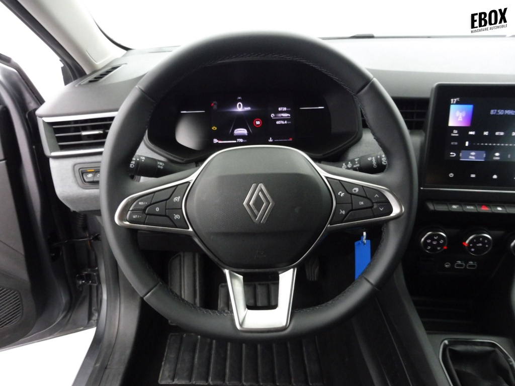 72417_p51 - RENAULT - CLIO - 2025 - photo 14