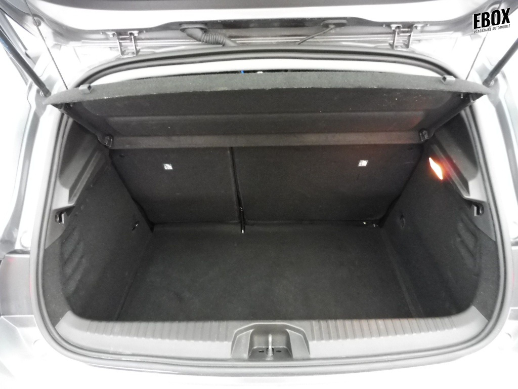 72417_p51 - RENAULT - CLIO - 2025 - photo 9