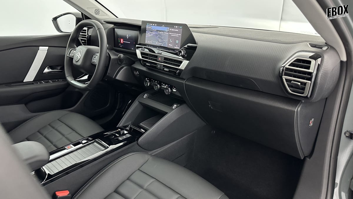 402939_p2 - CITROEN - C4 - 2026 - photo 5
