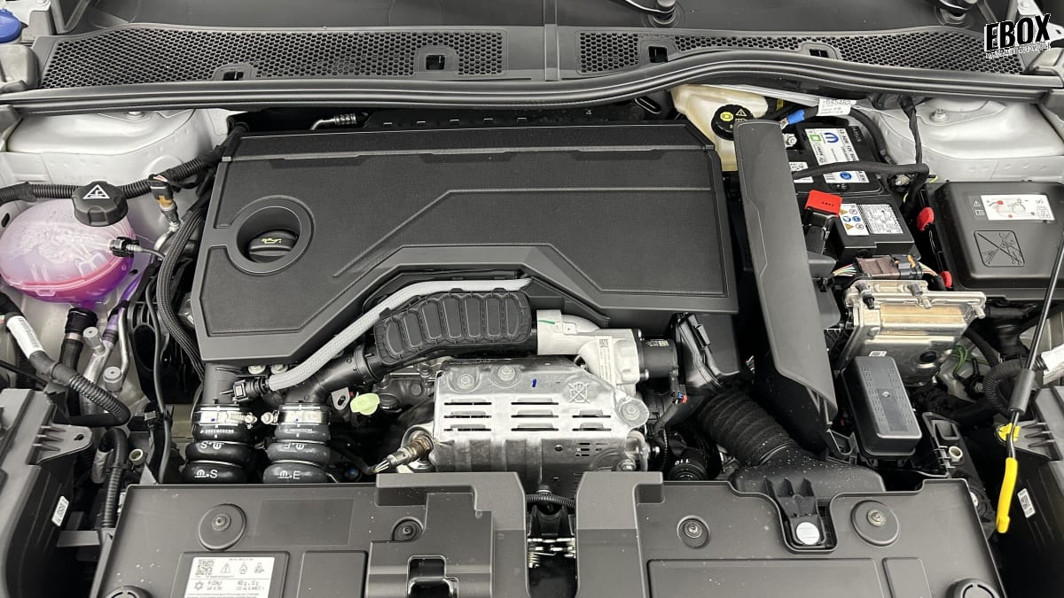 402945_p2 - CITROEN - C4 - 2026 - photo 6