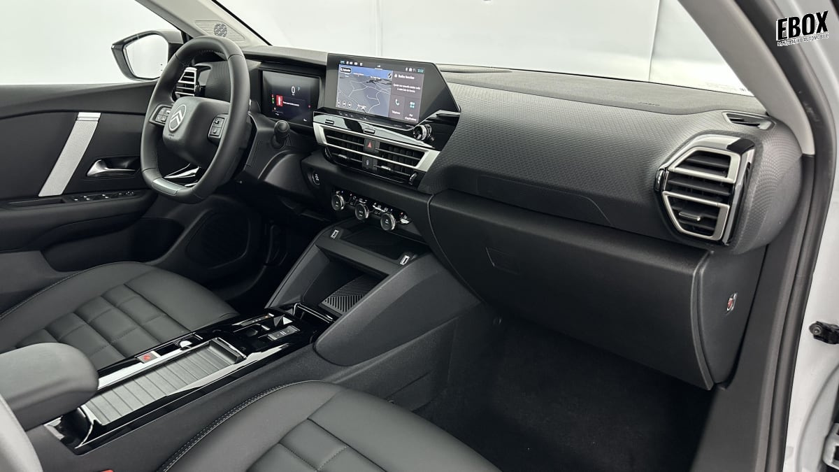 402945_p2 - CITROEN - C4 - 2026 - photo 3