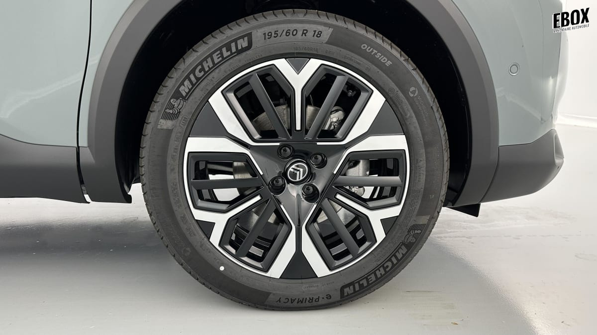 402939_p2 - CITROEN - C4 - 2026 - photo 9