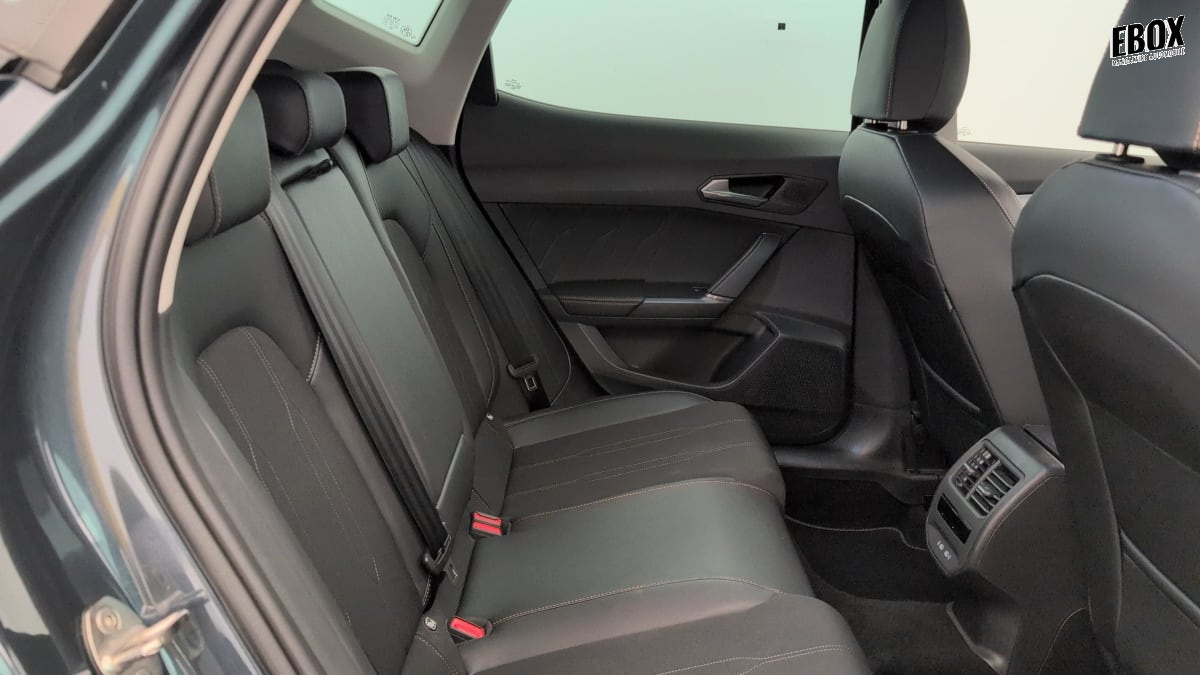 394237_p2 - CUPRA - FORMENTOR - 2023 - photo 10