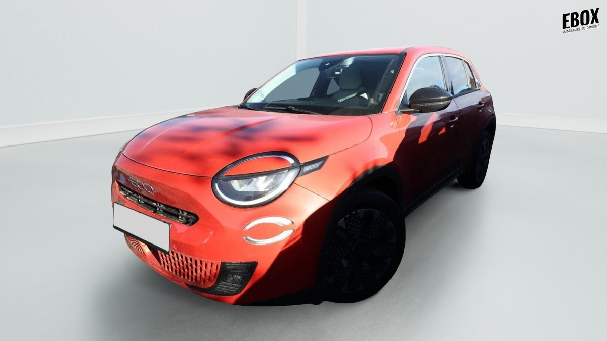 403400_p2 - FIAT - 600 - 2026 - photo 2